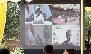 Wapres RI Minta BPDPKS Terus Lanjutkan Program Dukungan Kepada Petani Sawit serta Pemberdayaan UKMK dan Santri Pondok Pesantren