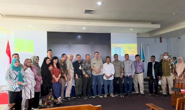 SOSIALISASI PROGRAM GRANT RISET SAWIT 2023:  BPDPKS BERIKAN PEMBEKALAN PENULISAN PROPOSAL DI UNHAS DAN UNTAD