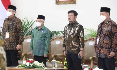 Wapres KH Maruf Amin Minta Pengusaha Sawit Dukung Program PSR