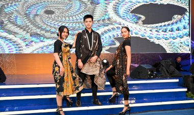 Batik Sawit dan Produk UKMK Sawit Memeriahkan Semarak UKMK Sawit di Medan