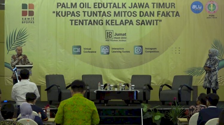 BPDPKS Lakukan Promosi Positif Sawit dan Demo Pembuatan Coklat Berbahan Sawit kepada Guru dan Siswa di Jawa Timur