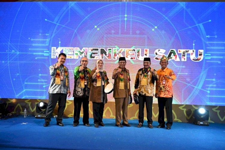 Kolaborasi BPDPKS dan Kemenkeu Satu Kalimantan Selatan: Perkuat UKMK Tumbuh melalui Digitalisasi dan Globalisasi Menuju Indonesia Maju