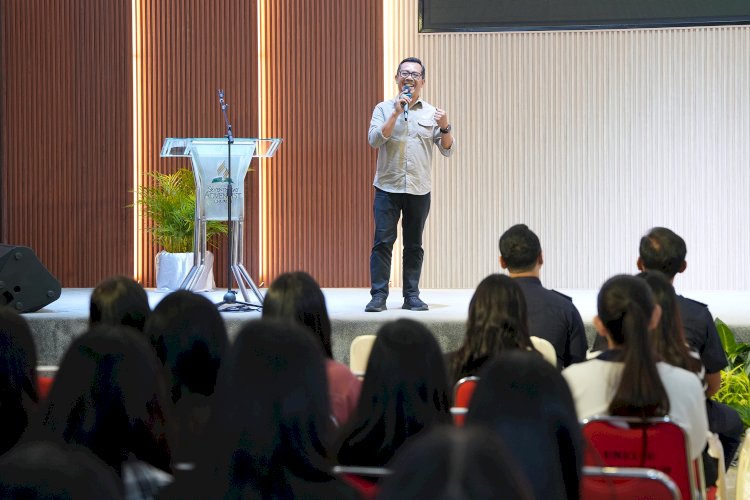 Customs x BPDP Goes to School and Campus Hadir di Manado, Kenalkan Peran Strategis Perkebunan kepada Generasi Muda