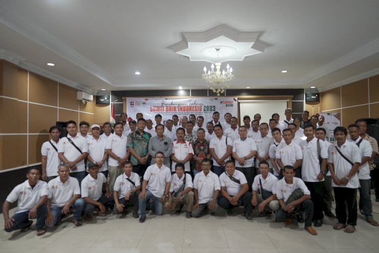 BPDPKS dan DPR RI Kenalkan Kebaikan Sawit di Sanggau, Kalimantan Barat.