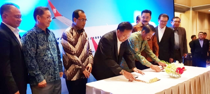 Dirut BPDPKS Saksikan Penandatanganan MoU Bioavtur Lion Air