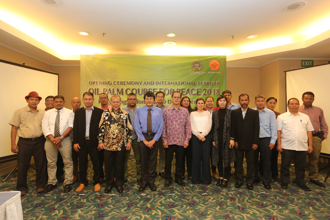 Ministry of Foreign Affairs Holds Oil Palm Workshop for Peace